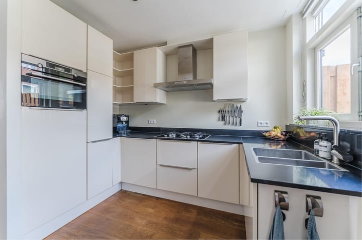 Photo 3 of Sweder van Zuylenweg 50