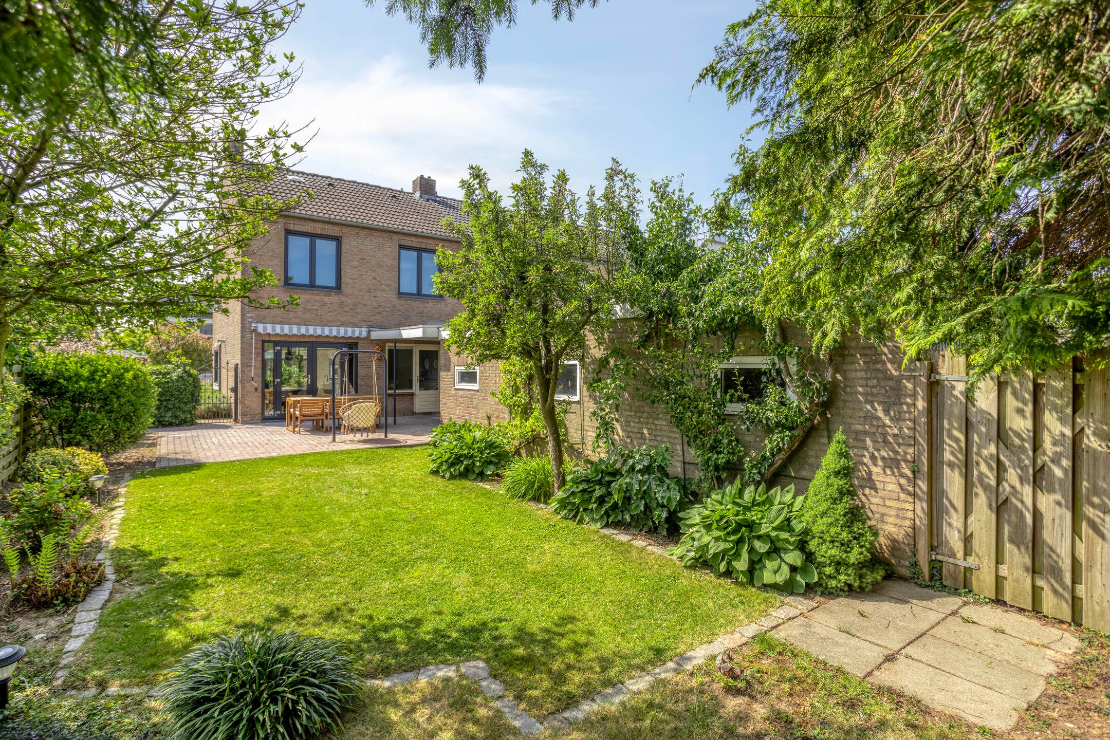 Foto 3 van Achter de Hoven 18