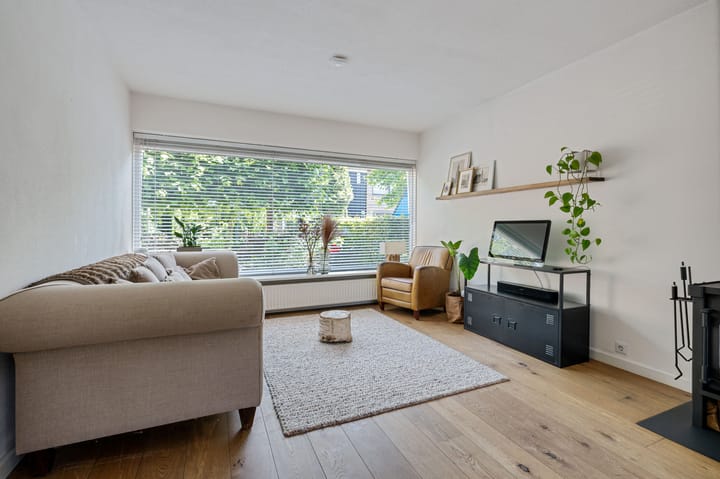 Foto 2 van Brucknerstraat 20