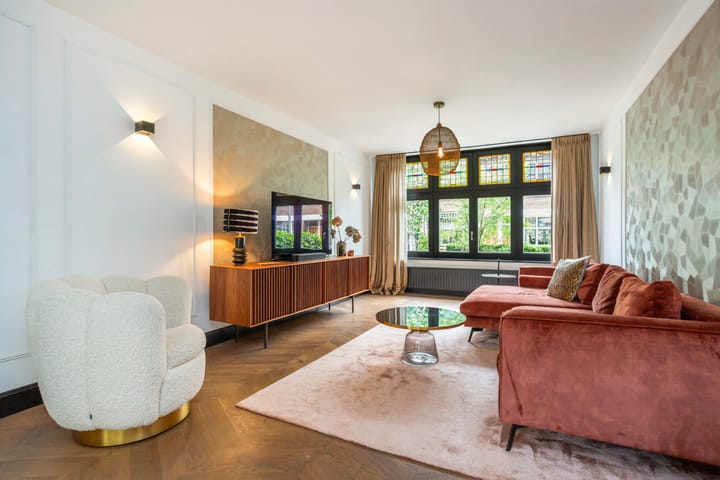 Photo 3 of Kerstant van den Bergelaan 21-A