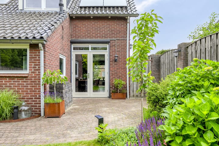 Foto 30 van Pastoor Jacobsstraat 42