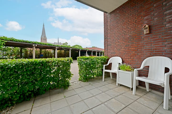 Photo 2 of M. Waltuch-Kauffmannstraat 5