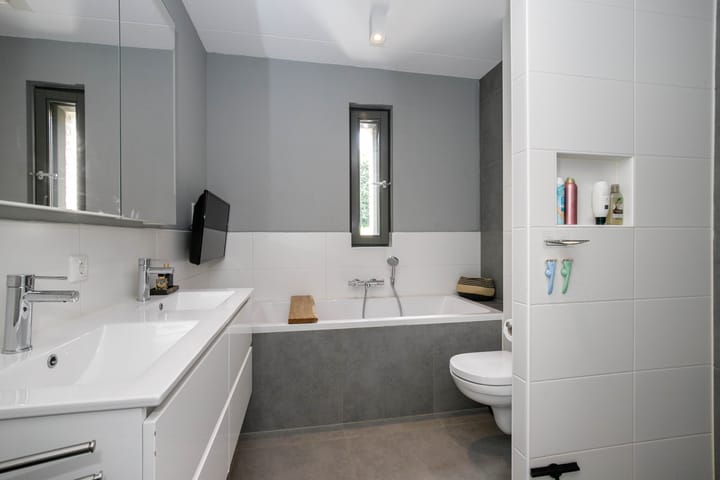 Foto 25 van Anna Maria van Cappellenpark 72