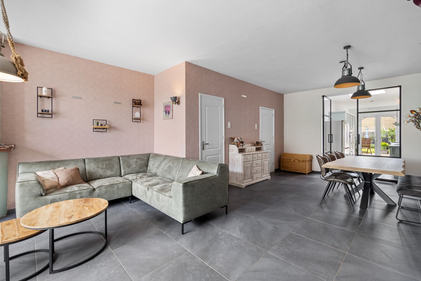 Foto 10 van Badhuisstraat 33