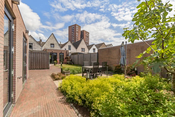 Foto 46 van Badhuisstraat 33