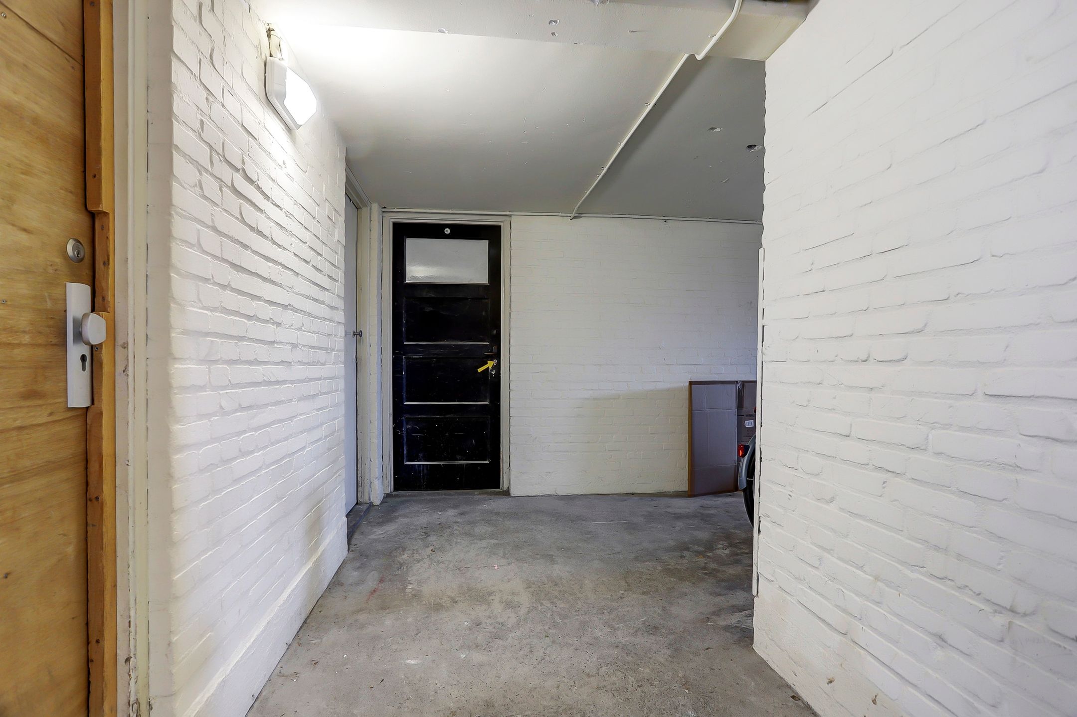 Photo 30 of Huissensestraat 115-3