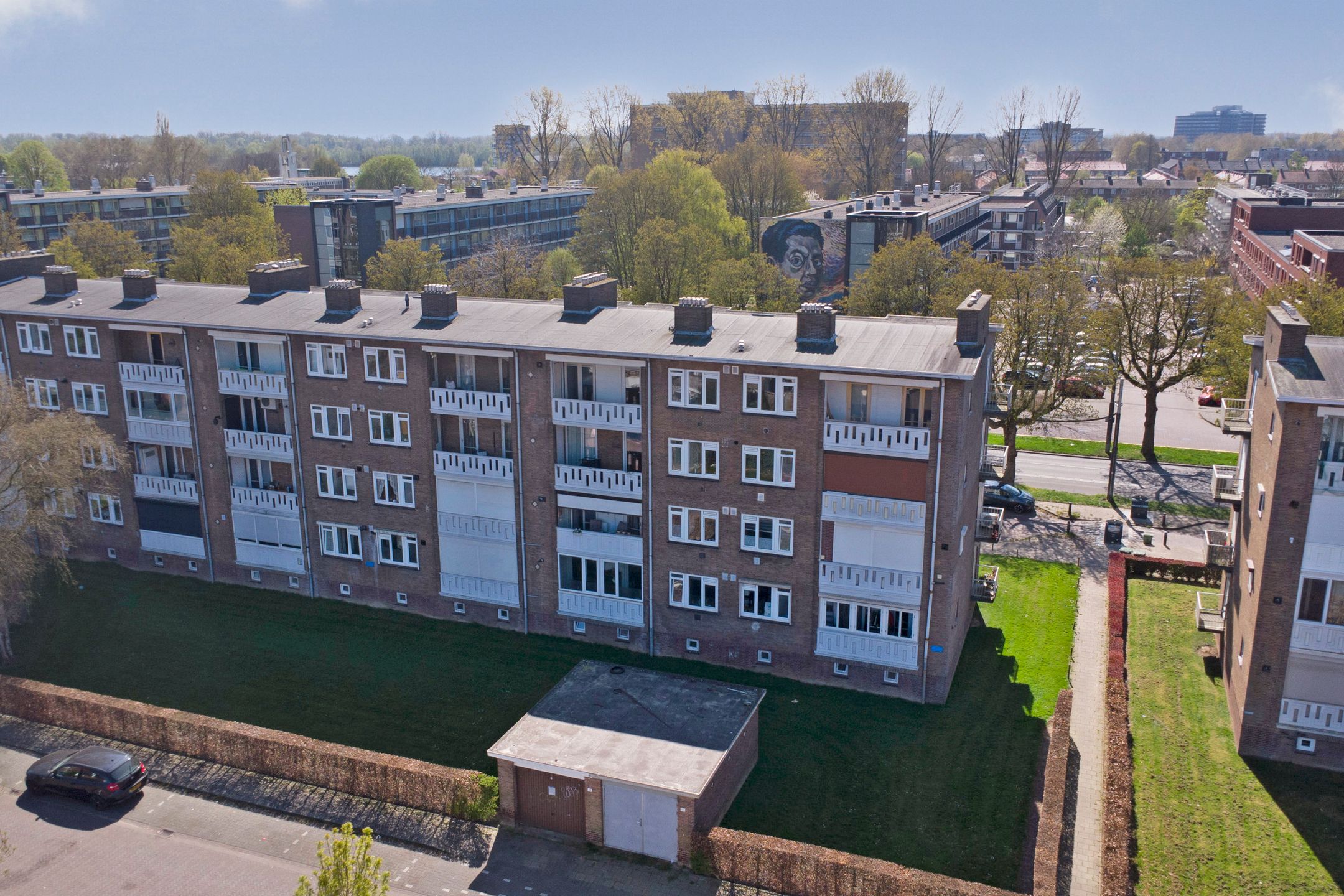 Photo 48 of Huissensestraat 115-3