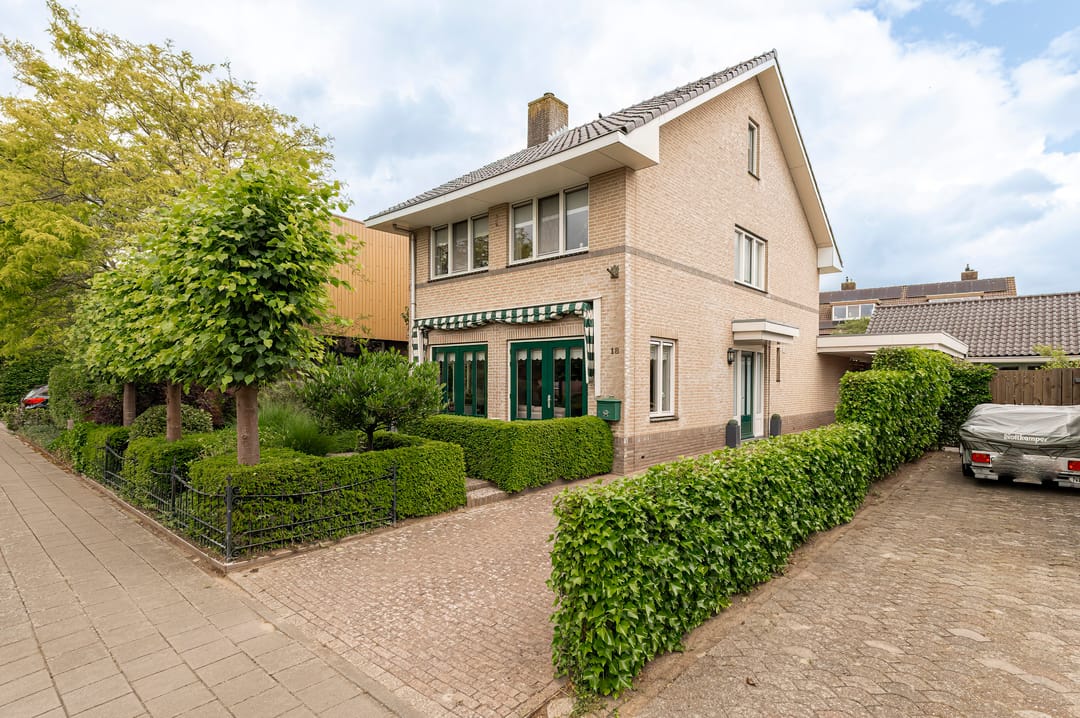 Foto 1 van Oranje Nassaulaan 18