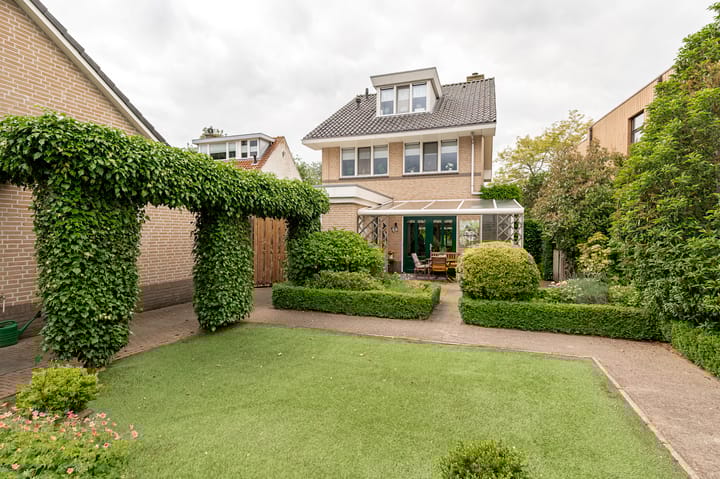 Foto 2 van Oranje Nassaulaan 18