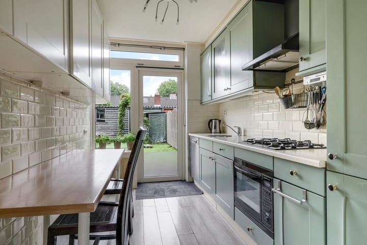 Photo 22 of Cremerstraat 58