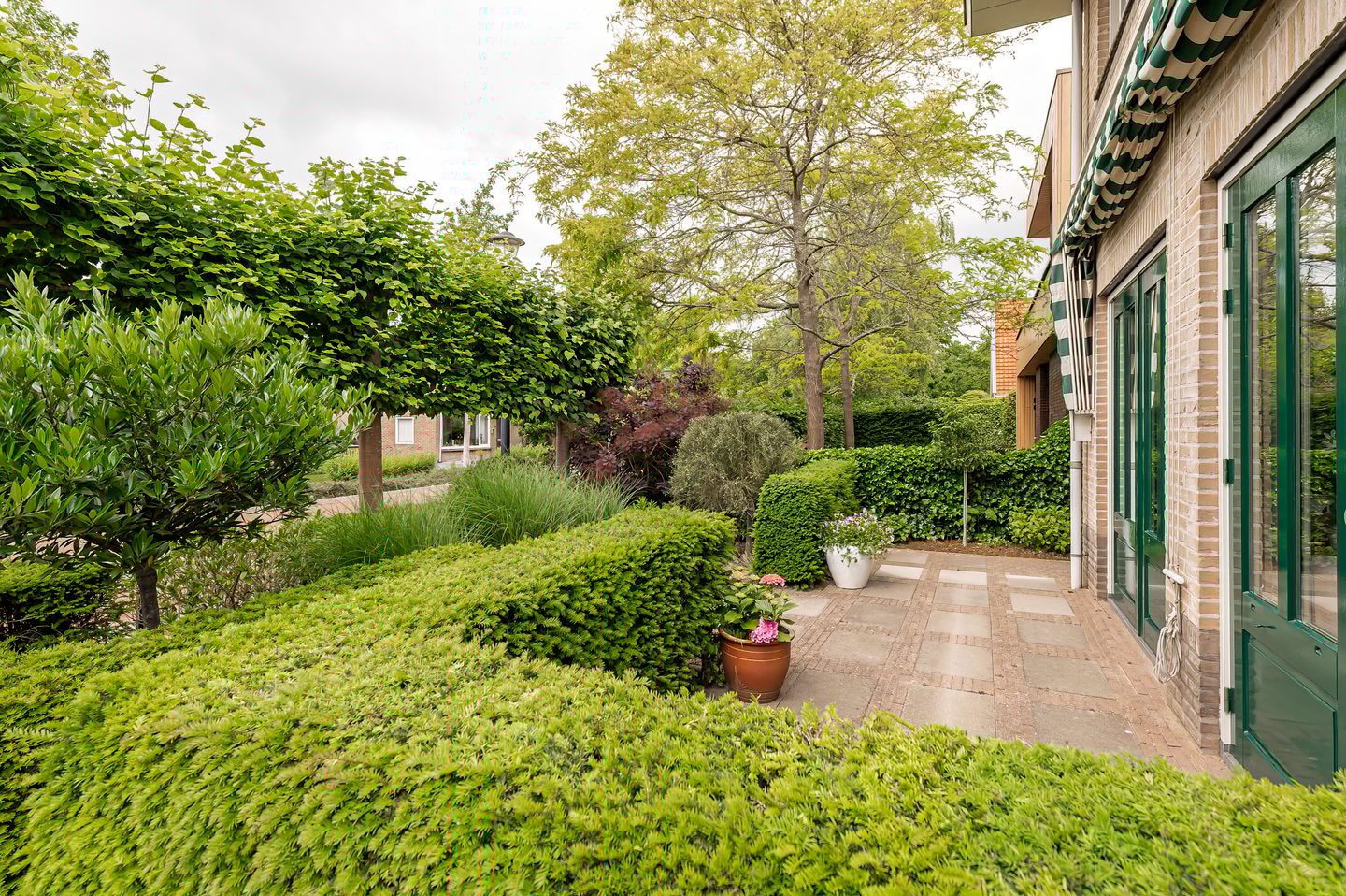 Foto 44 van Oranje Nassaulaan 18