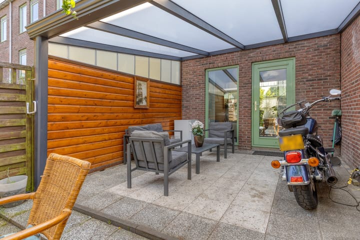 Foto 28 van Frederikstraat 61