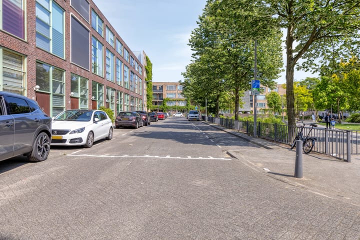 Foto 33 van Frederikstraat 61