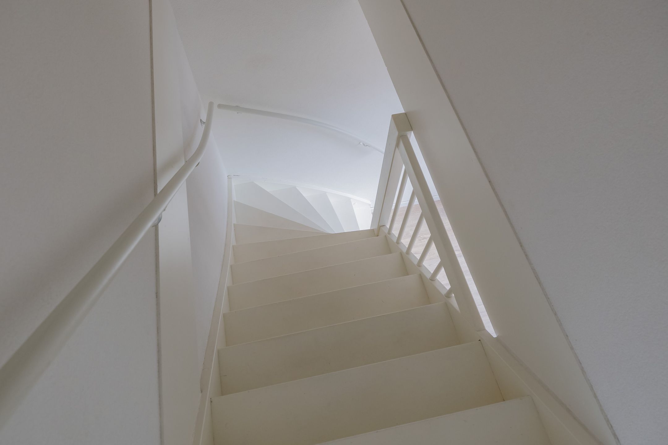 Photo 21 of Hooftstraat 39