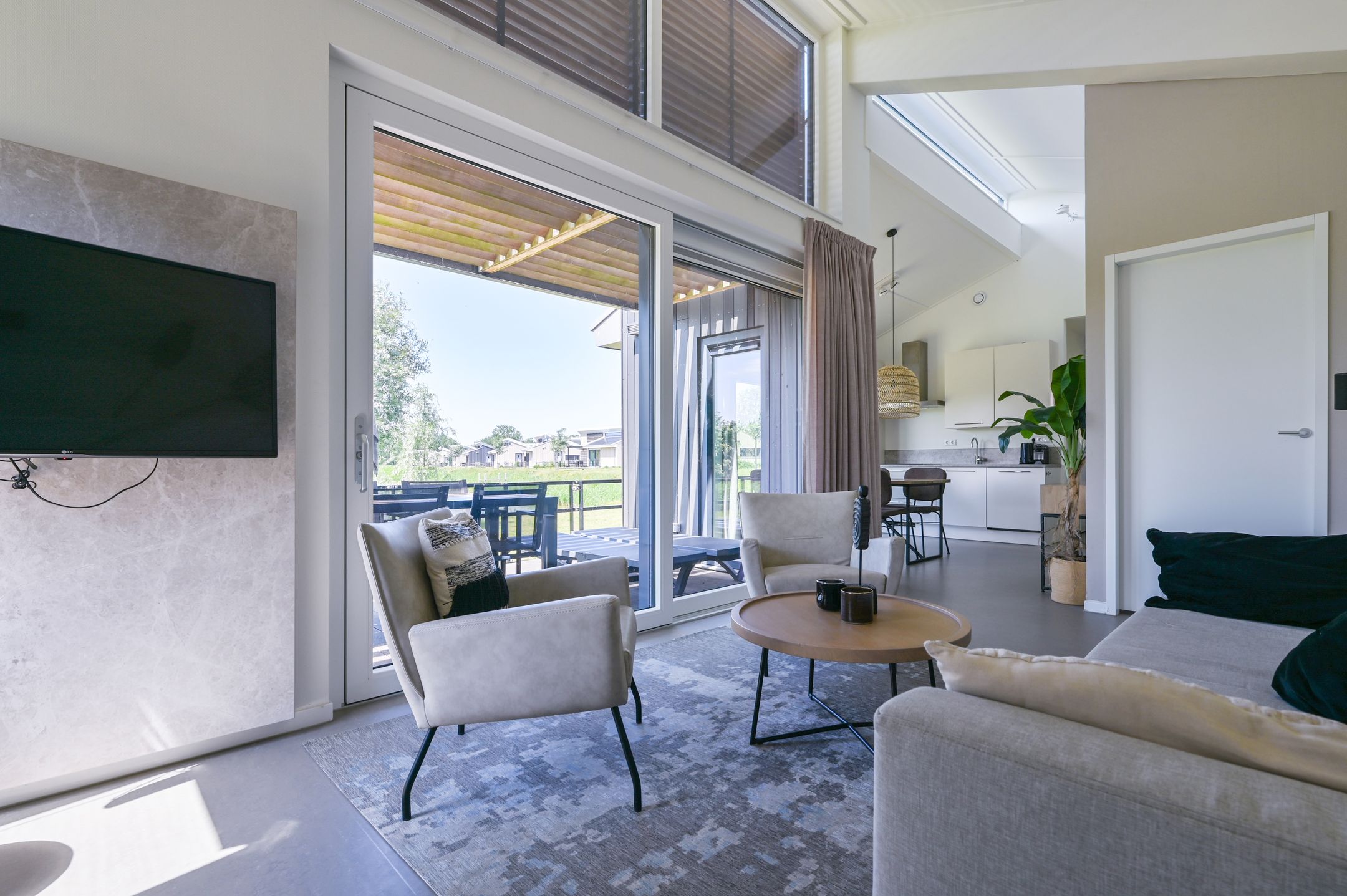 Foto 3 van Nieuwesluisweg 1-A712