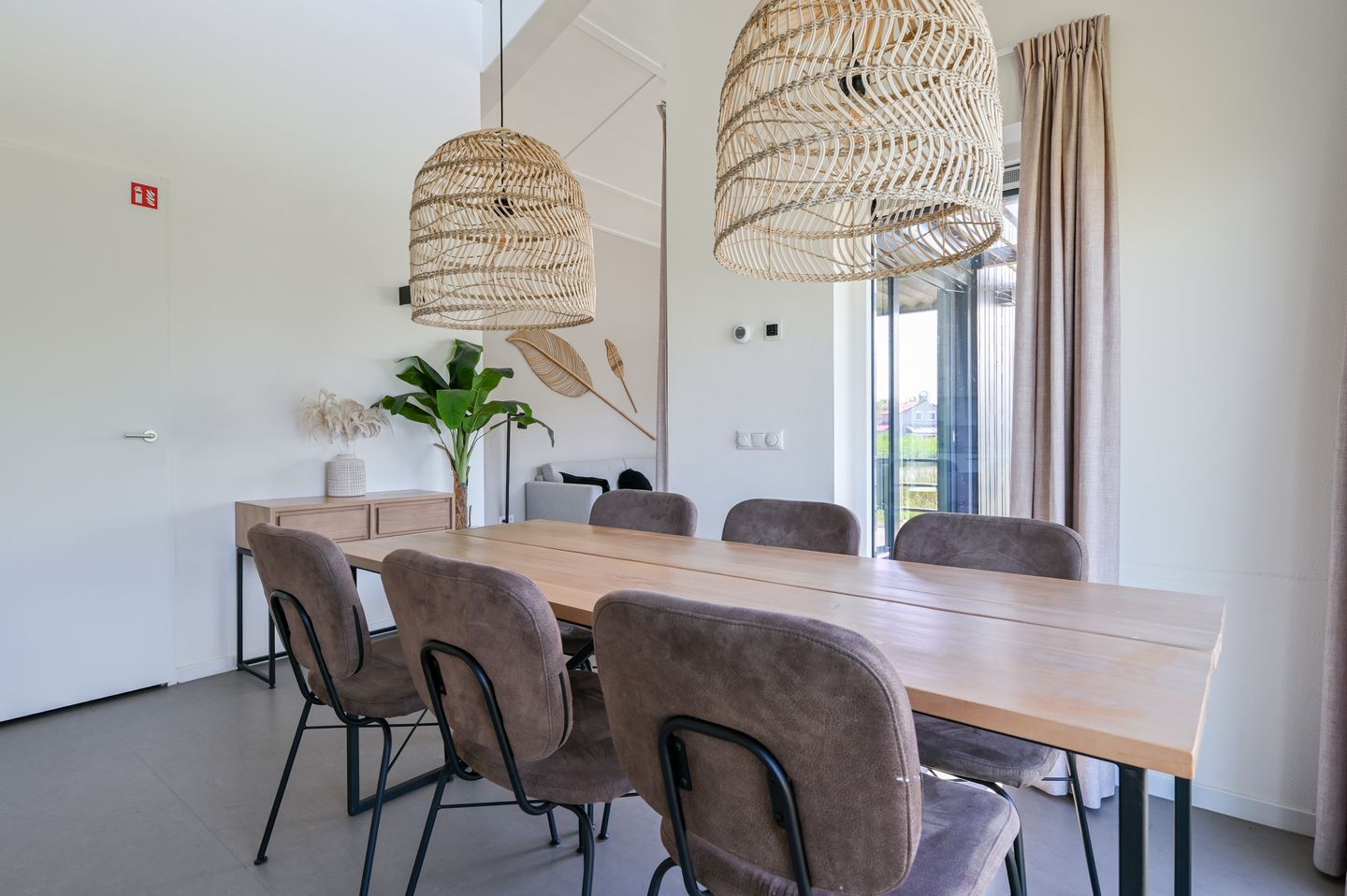 Foto 10 van Nieuwesluisweg 1-A712