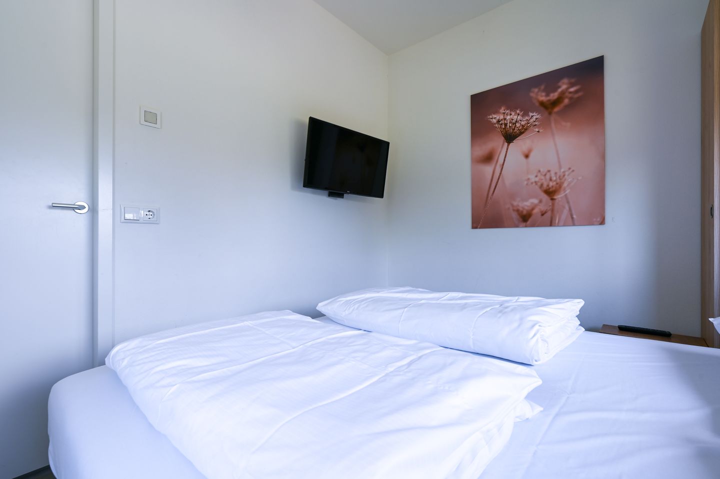 Foto 14 van Nieuwesluisweg 1-A712