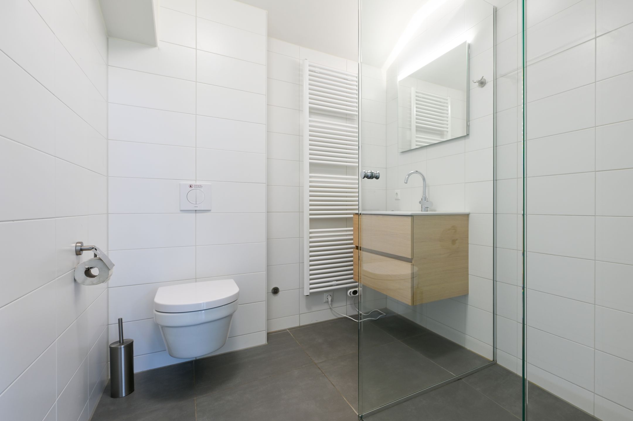 Foto 15 van Nieuwesluisweg 1-A712