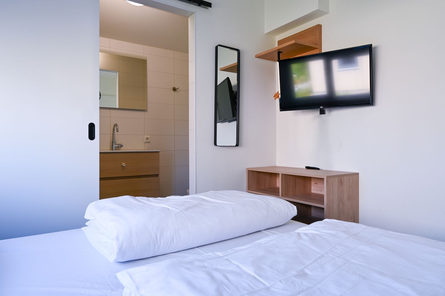 Foto 20 van Nieuwesluisweg 1-A712