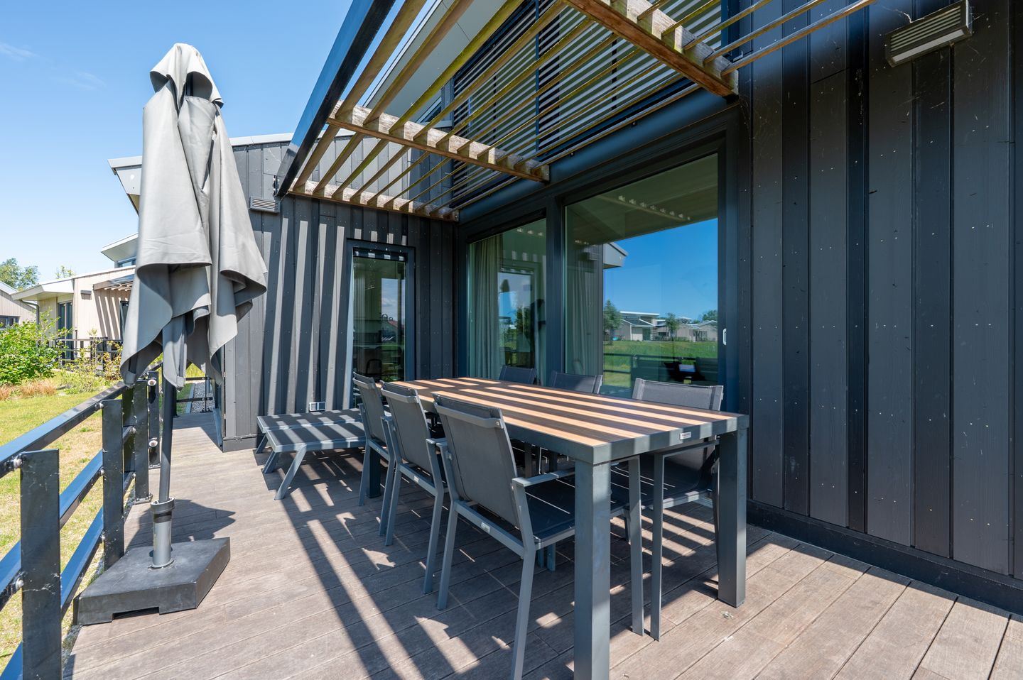 Foto 25 van Nieuwesluisweg 1-A712