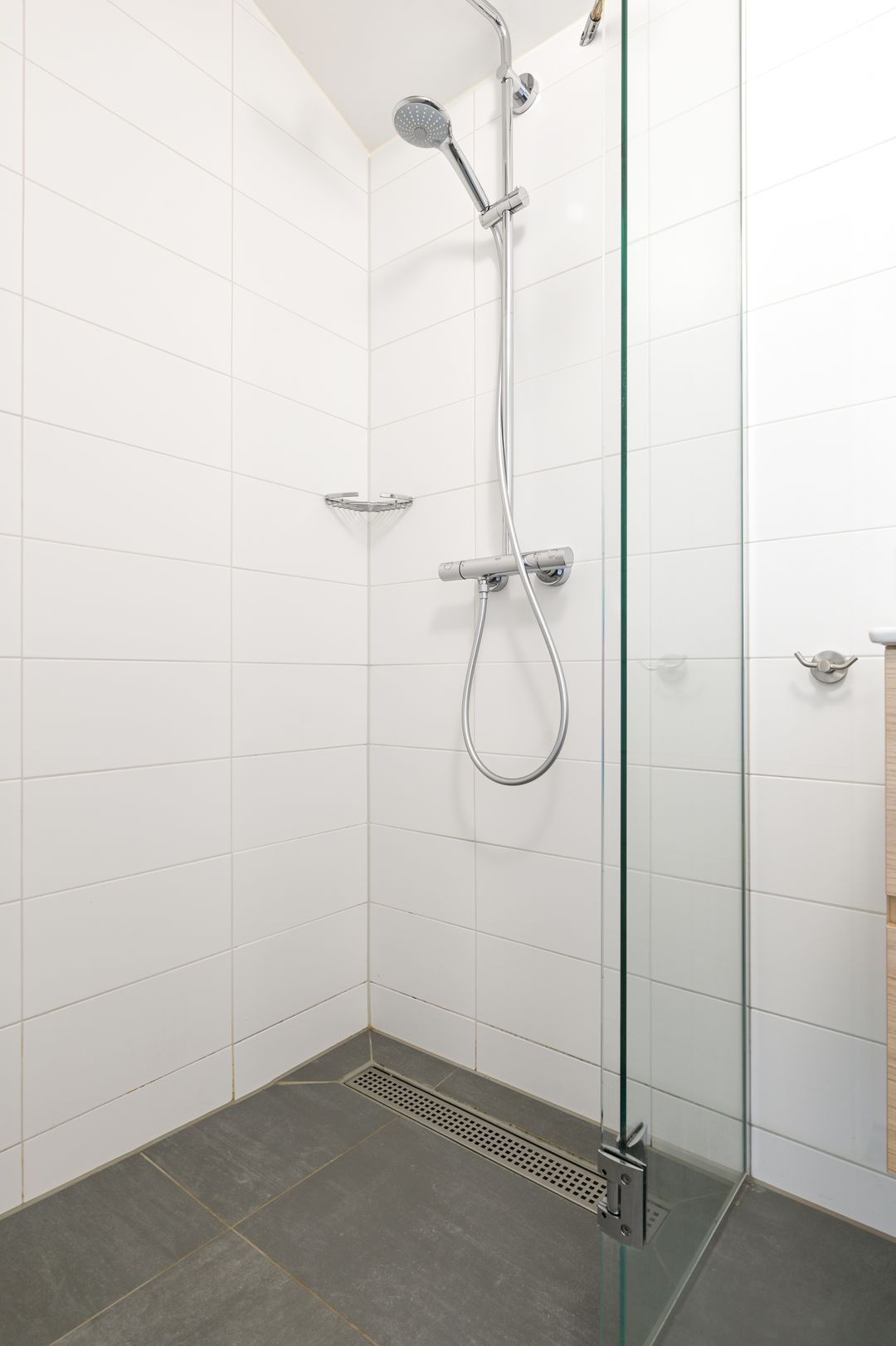 Foto 22 van Nieuwesluisweg 1-A712