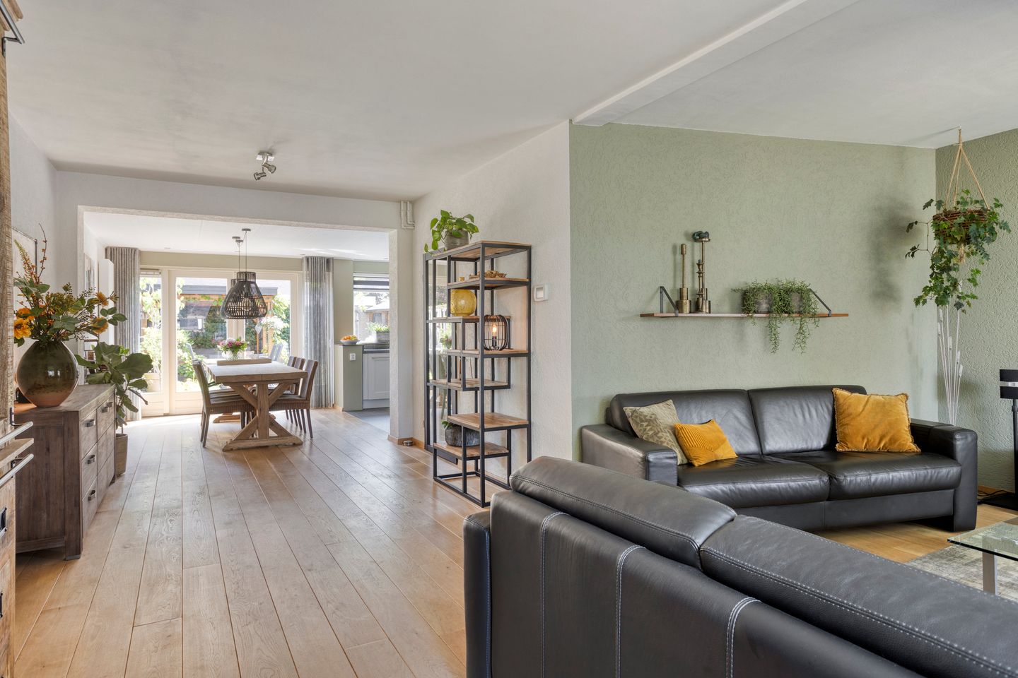 Foto 10 van Vennestraat 1