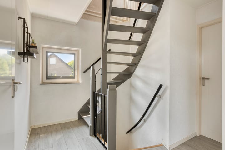 Foto 27 van Vennestraat 1