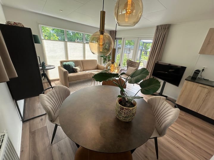 Photo 4 of Kanaal Zuid 444-438