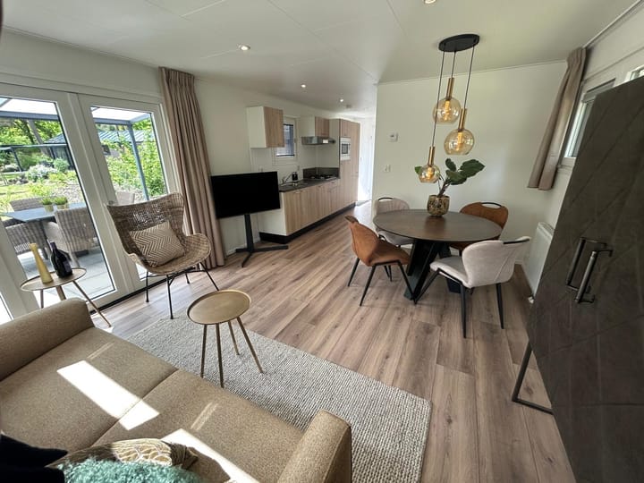 Photo 8 of Kanaal Zuid 444-438