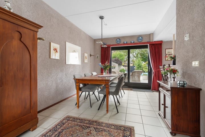 Foto 15 van Monnetstraat 31