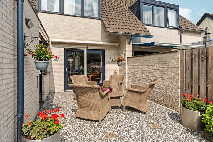 Foto 48 van Monnetstraat 31