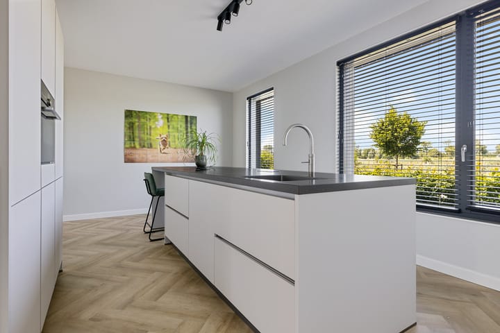 Foto 27 van Blaarkop 93