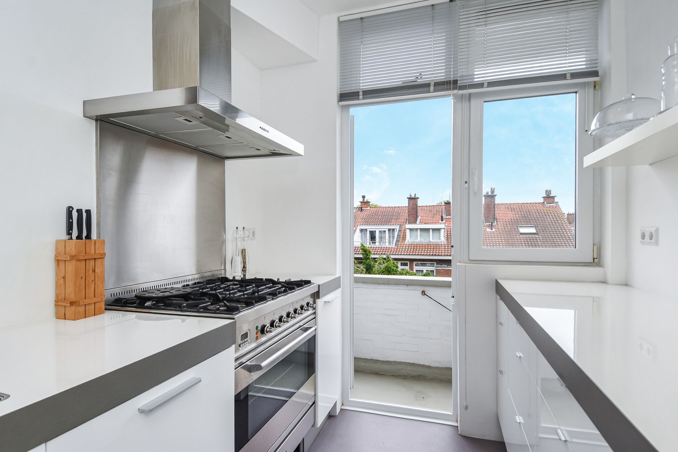 Foto 21 van Laan van Meerdervoort 1336