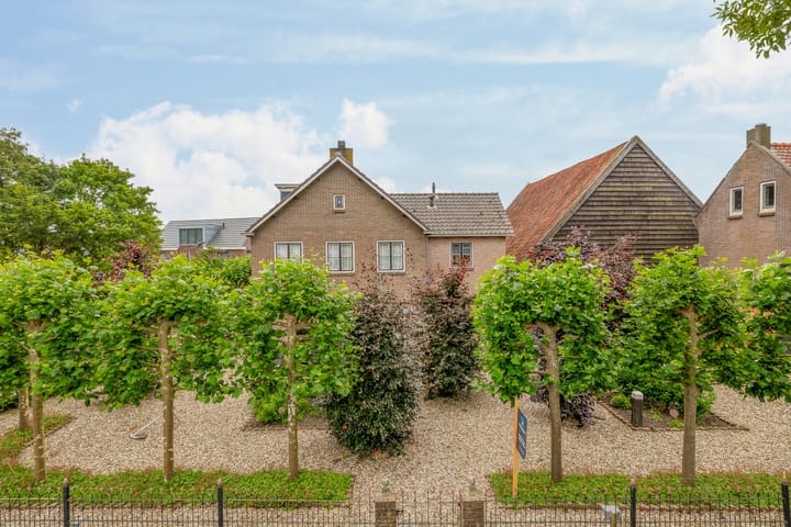 Foto 2 van Beneden Oostdijk 12