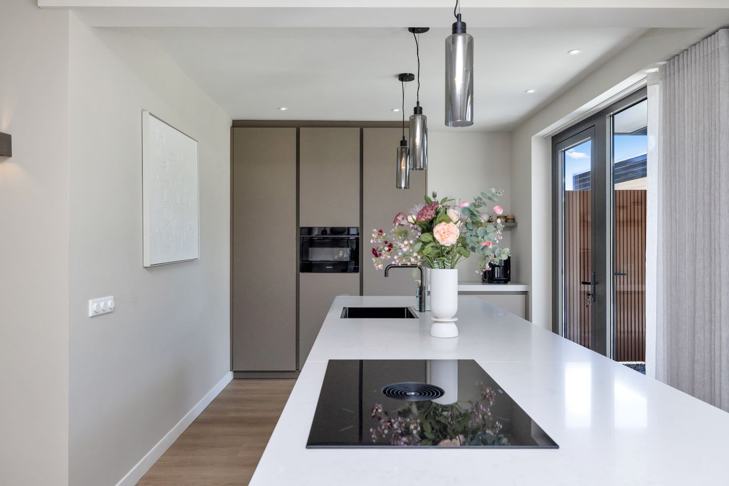 Photo 19 of Sondervick 95-A