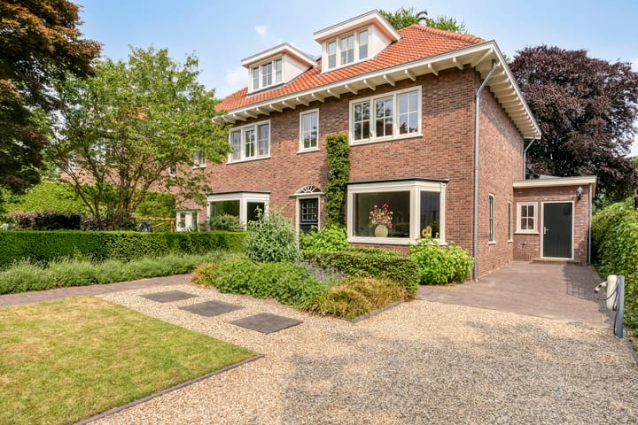 Foto 1 van Waldeck Pyrmontlaan 6