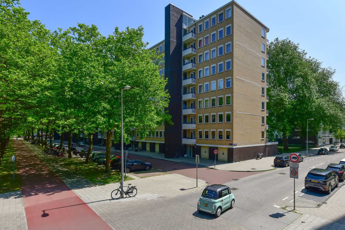 Foto 19 van Van Nijenrodeweg 209