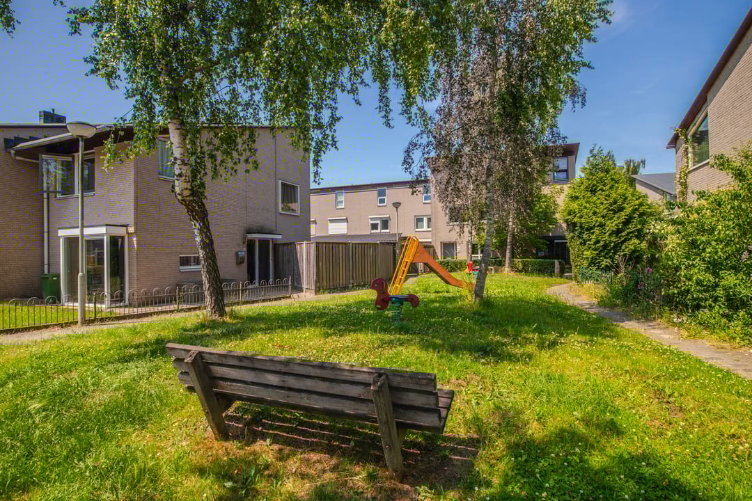 Foto 2 van Emily Brontësingel 78