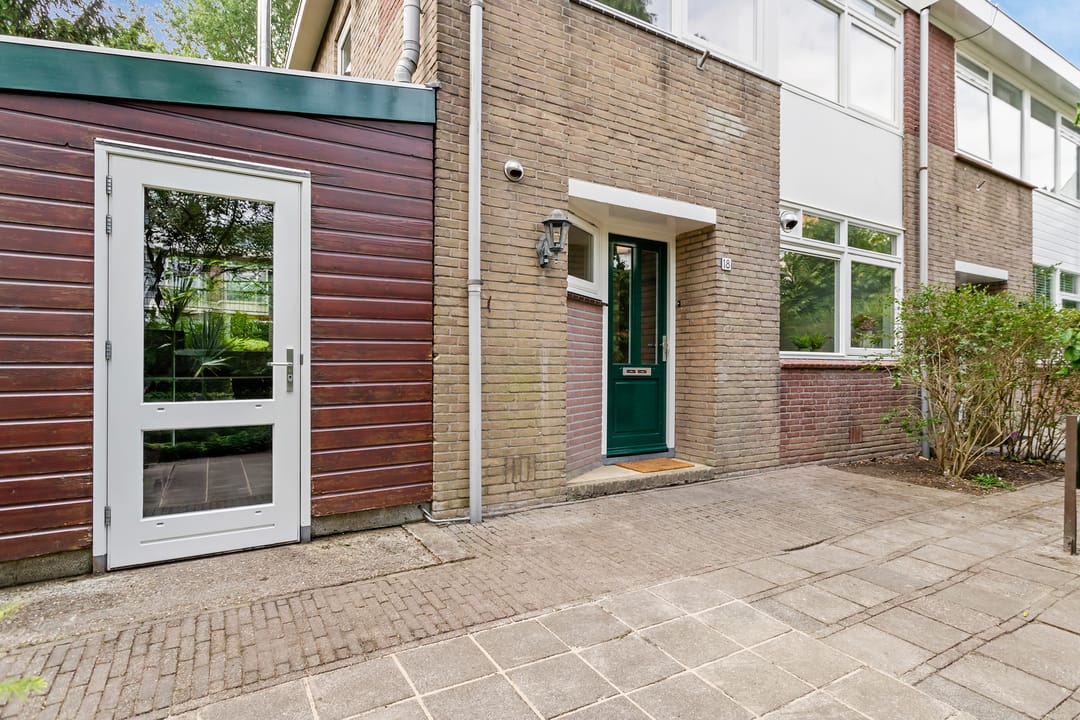 Photo 41 of Wickenburglaan 18