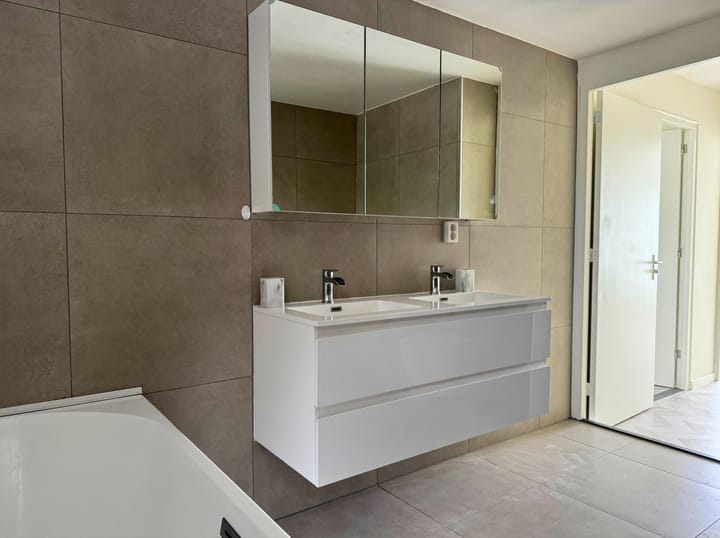 Foto 14 van Pinksterbloemweg 110