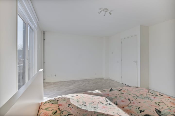 Foto 19 van Pinksterbloemweg 110