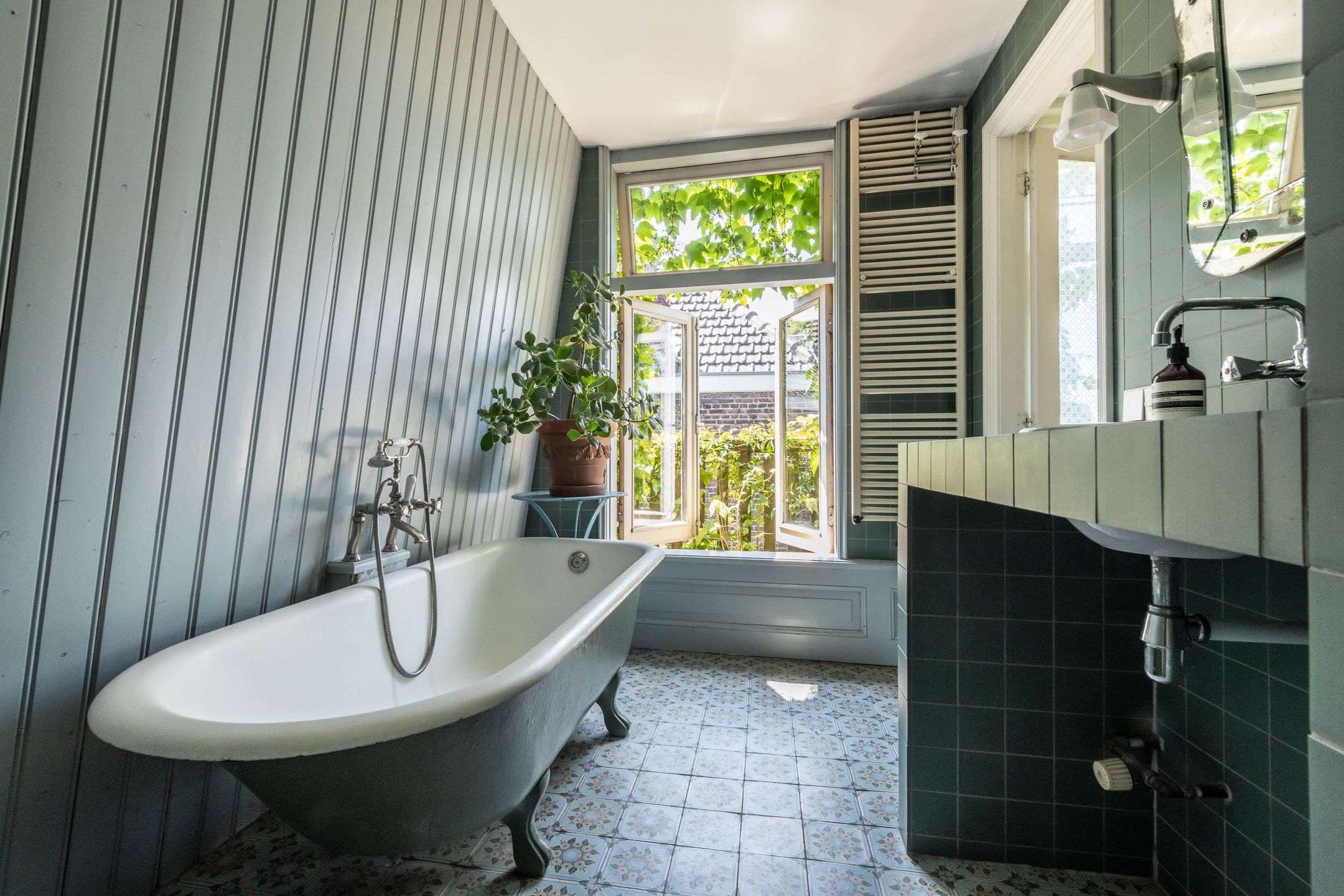 Foto 33 van Tweede Constantijn Huygensstraat 74-2