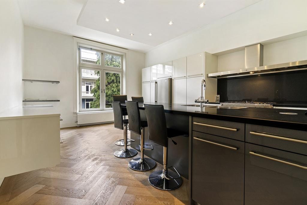 Foto 9 van De Lairessestraat 152-1