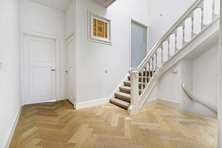 Foto 21 van De Lairessestraat 152-1