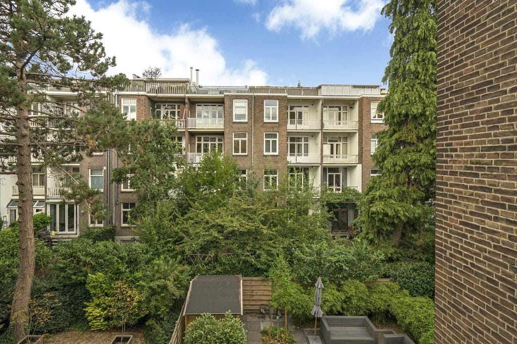 Foto 18 van De Lairessestraat 152-1