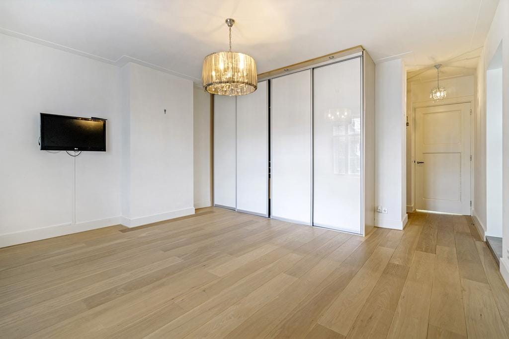 Foto 26 van De Lairessestraat 152-1