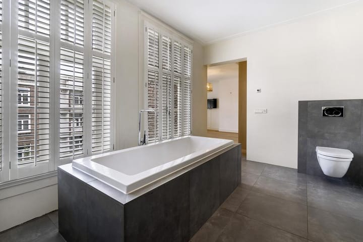 Foto 28 van De Lairessestraat 152-1