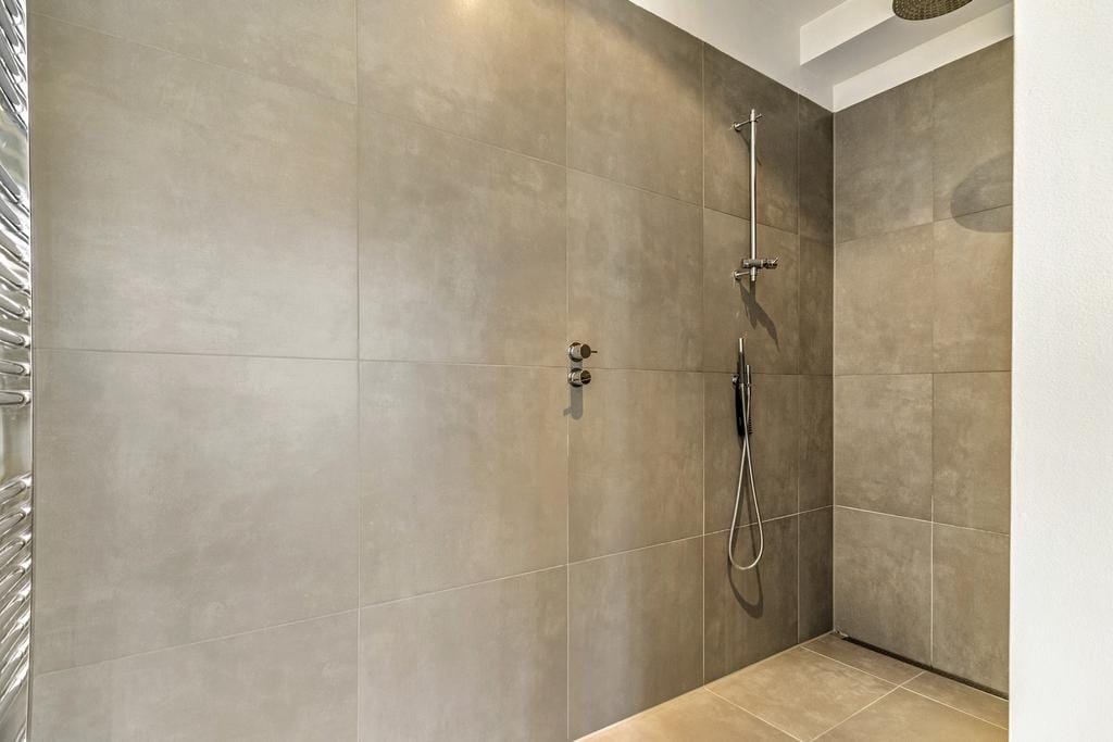 Foto 29 van De Lairessestraat 152-1