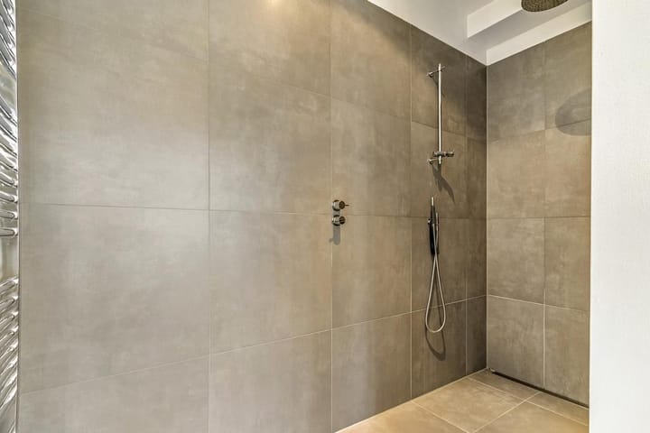 Foto 29 van De Lairessestraat 152-1