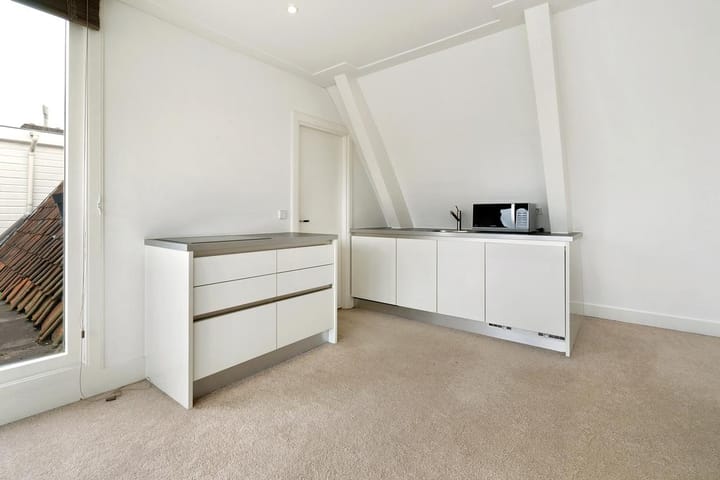 Foto 38 van De Lairessestraat 152-1